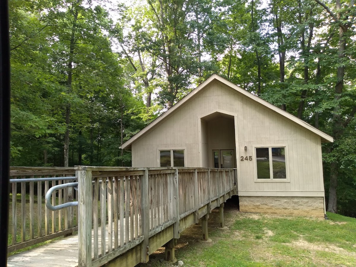 Lewis Caveland Lodge